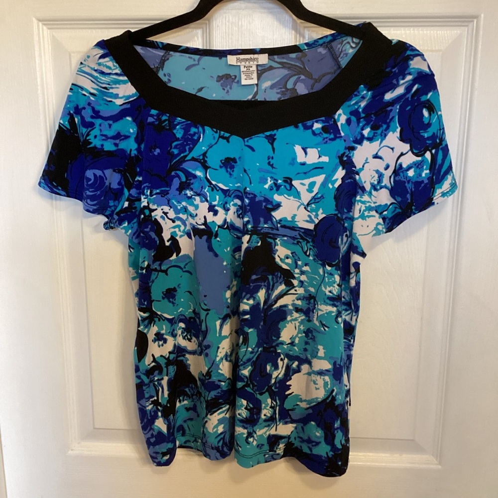 Hampshire Studio Women's Abstract Blue Top